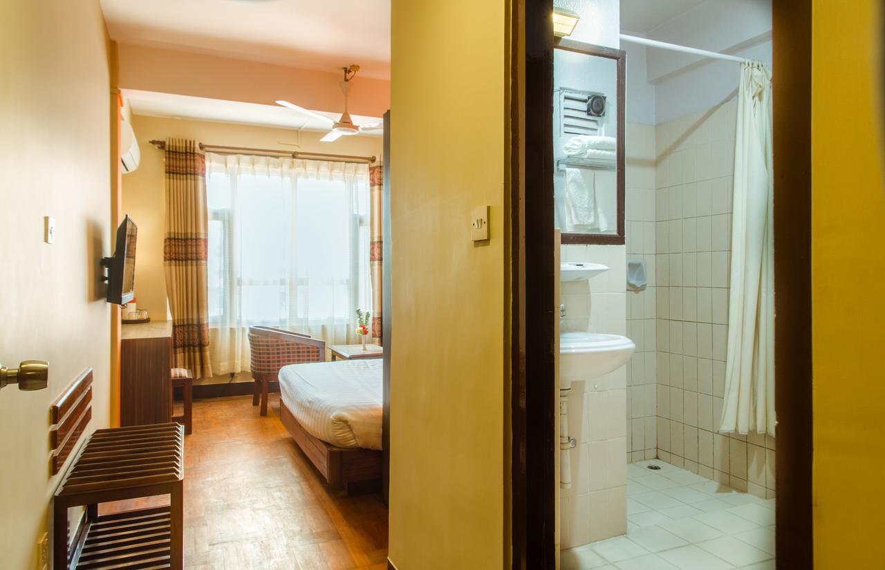 Little Nepal Inn Kathmandu Ngoại thất bức ảnh